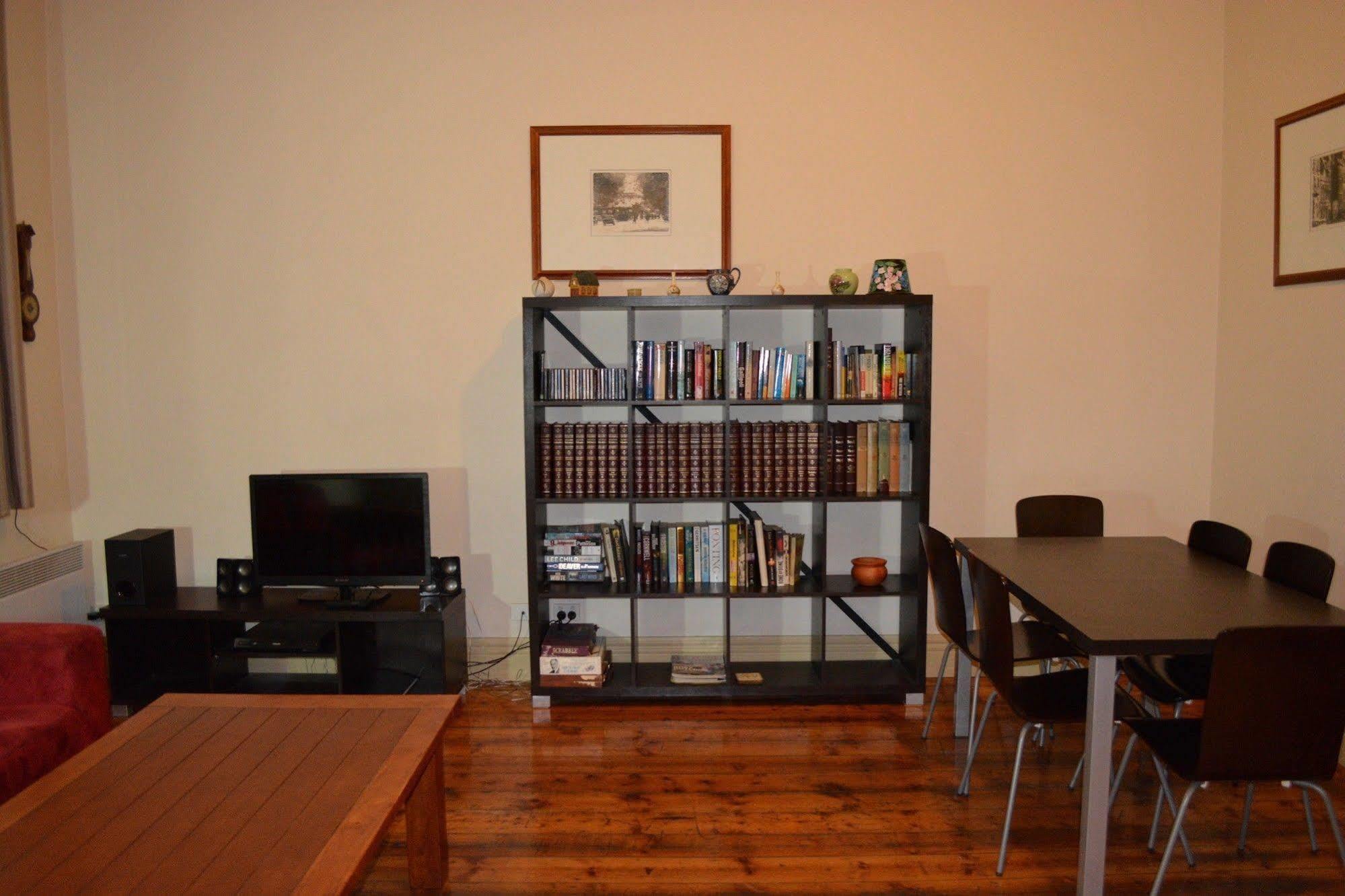 Flinders Lane Apartments Мельбурн Екстер'єр фото